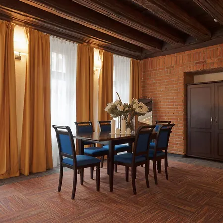 Palazzo Rosso Old Town 3*