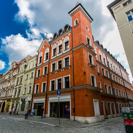 Palazzo Rosso Old Town ホテル