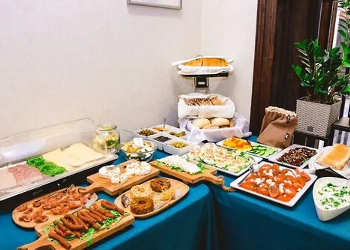 Palazzo Rosso Old Town Hotell 3*