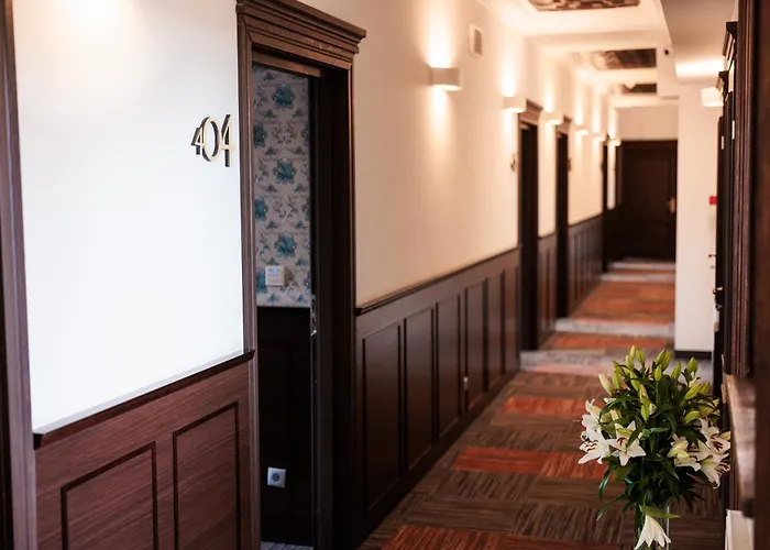 Hotell Palazzo Rosso Old Town 3*