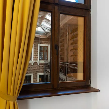 Hotell Palazzo Rosso Old Town 3*