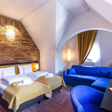 Hotell Palazzo Rosso Old Town