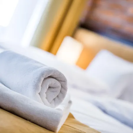 Palazzo Rosso Old Town Hotell 3*