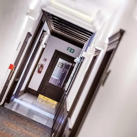 فندق Palazzo Rosso Old Town 3*