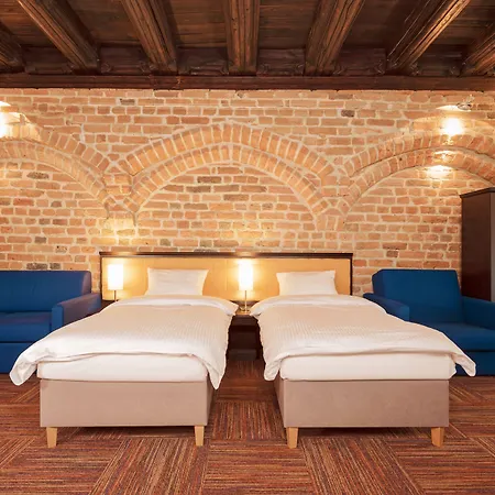 Hotell Palazzo Rosso Old Town 3*