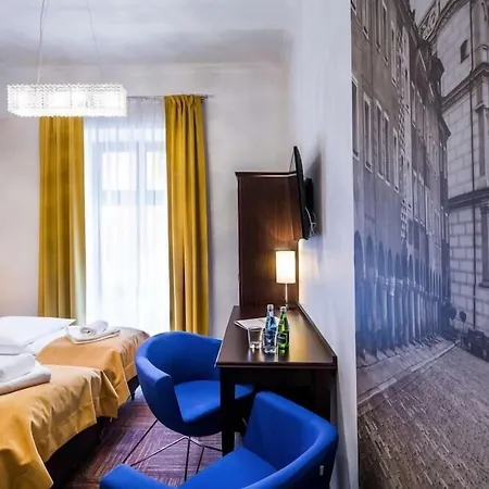 Palazzo Rosso Old Town Hotel 3*