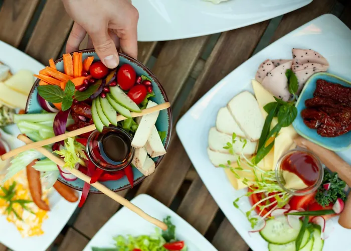 Palazzo Rosso Old Town מלון 3*