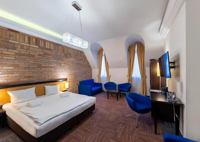 Palazzo Rosso Old Town 3* פוזנן