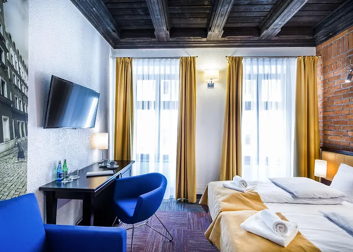 מלון Palazzo Rosso Old Town 3*