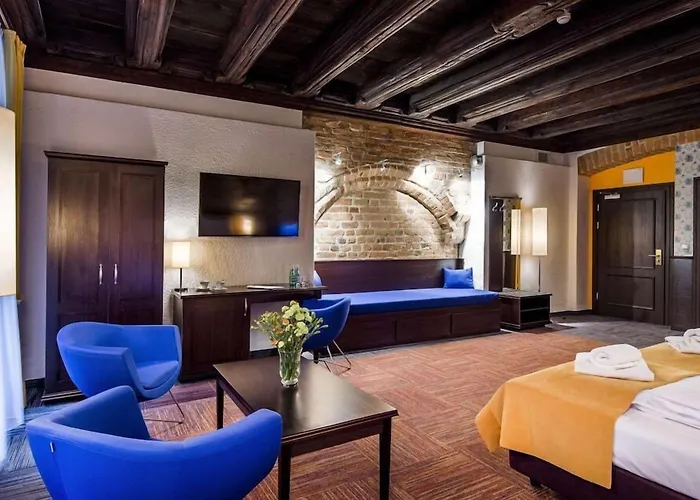 Palazzo Rosso Old Town 3* Познань