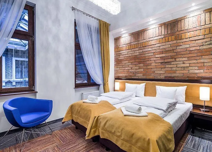 Palazzo Rosso Old Town 3* Познань